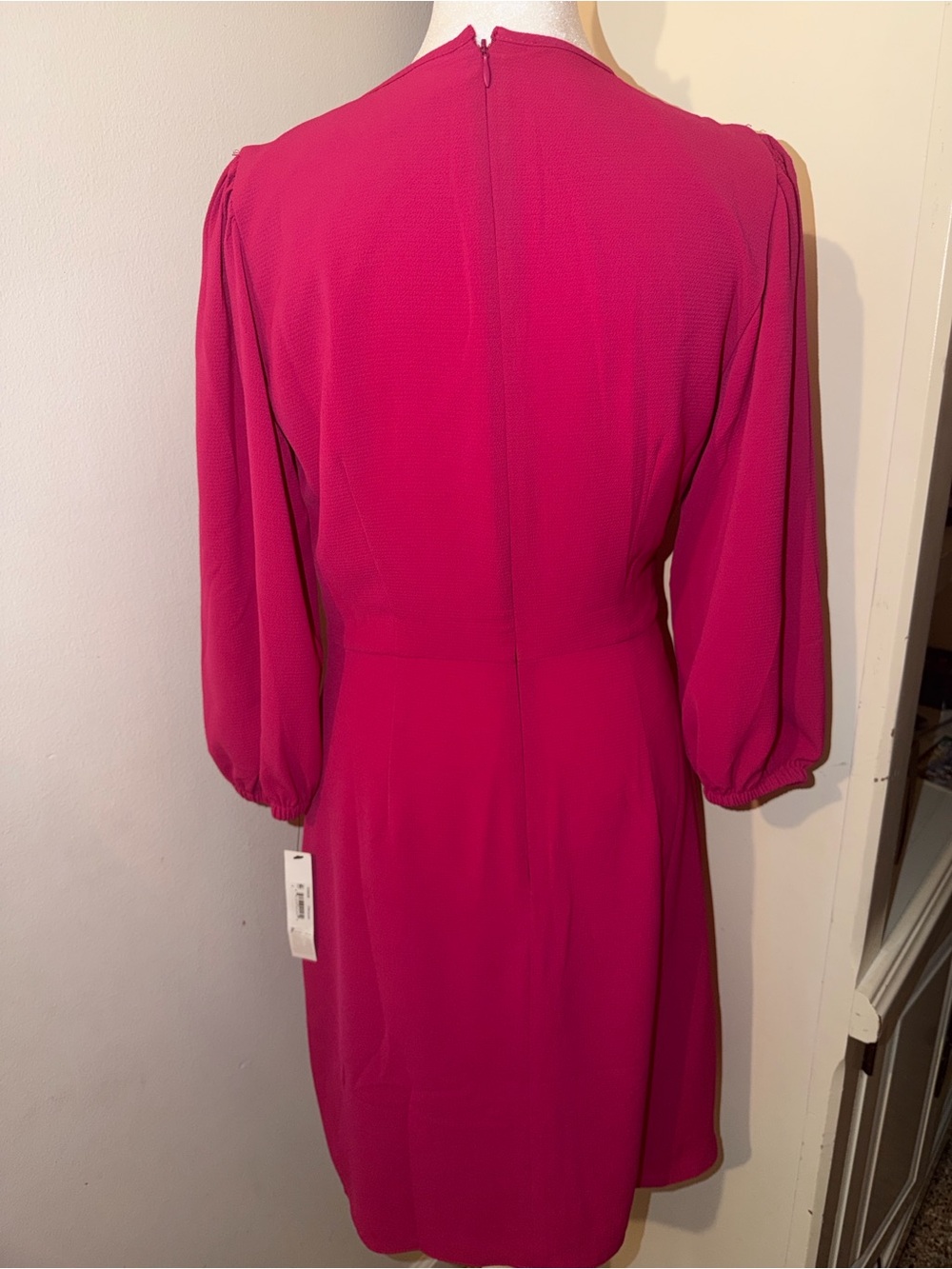 Maggy London Fuchsia Long-Sleeve Ruched Sheath Dressing - Picture 4 of 6